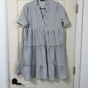Striped Tiered Short Sleeve Kids Dress - White & Black